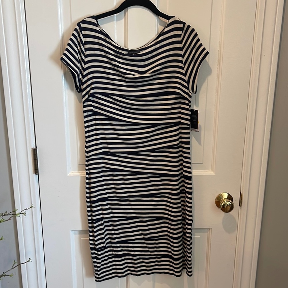 Vince Canute, navy stripe dress size M, never worn